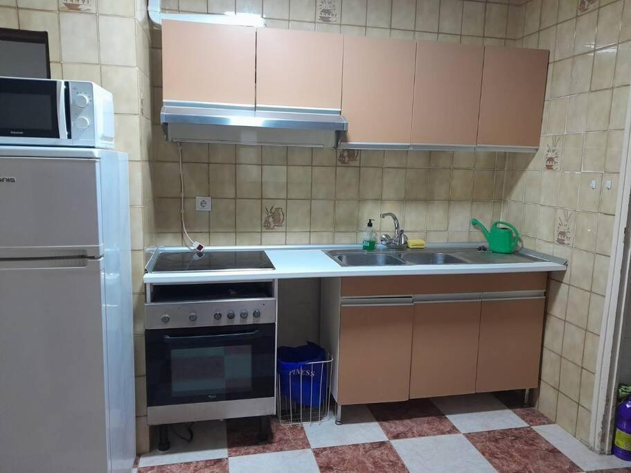 Апартаменты Disfruta De Un Barrio Tranquilo Алькала-де-Гвадаира Экстерьер фото